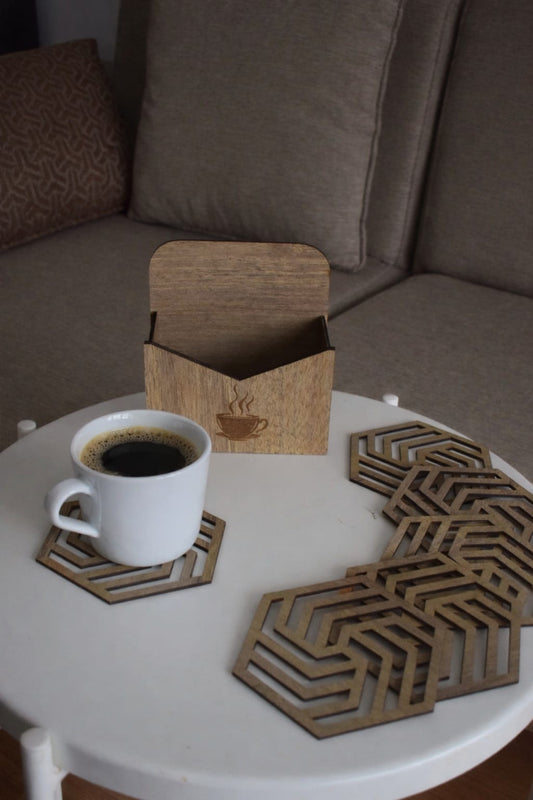 6'lı Modern Ahşap Bardak Altlığı Seti Standlı
